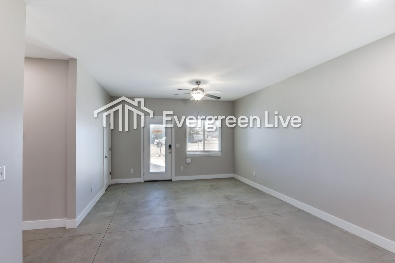 217 E Northern Ct - Photo 5 of 17
