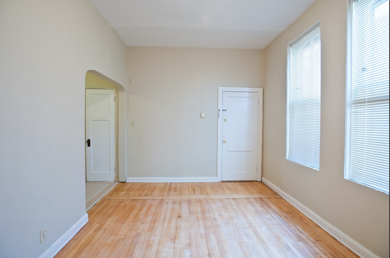 1 BD/1BA w Heat near Brady - Photo 2 of 11