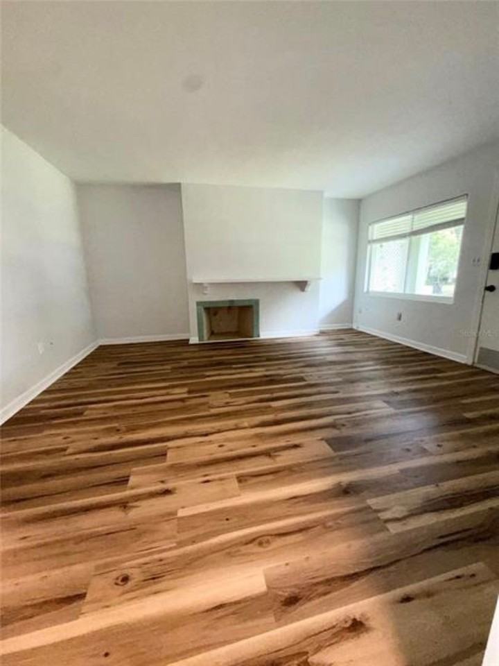 1016 Alba Dr - Photo 4 of 24
