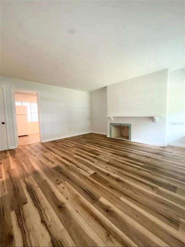 1016 Alba Dr - Photo 3 of 24