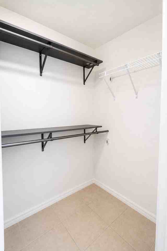 4714 Skyline Blvd - Photo 3 of 25
