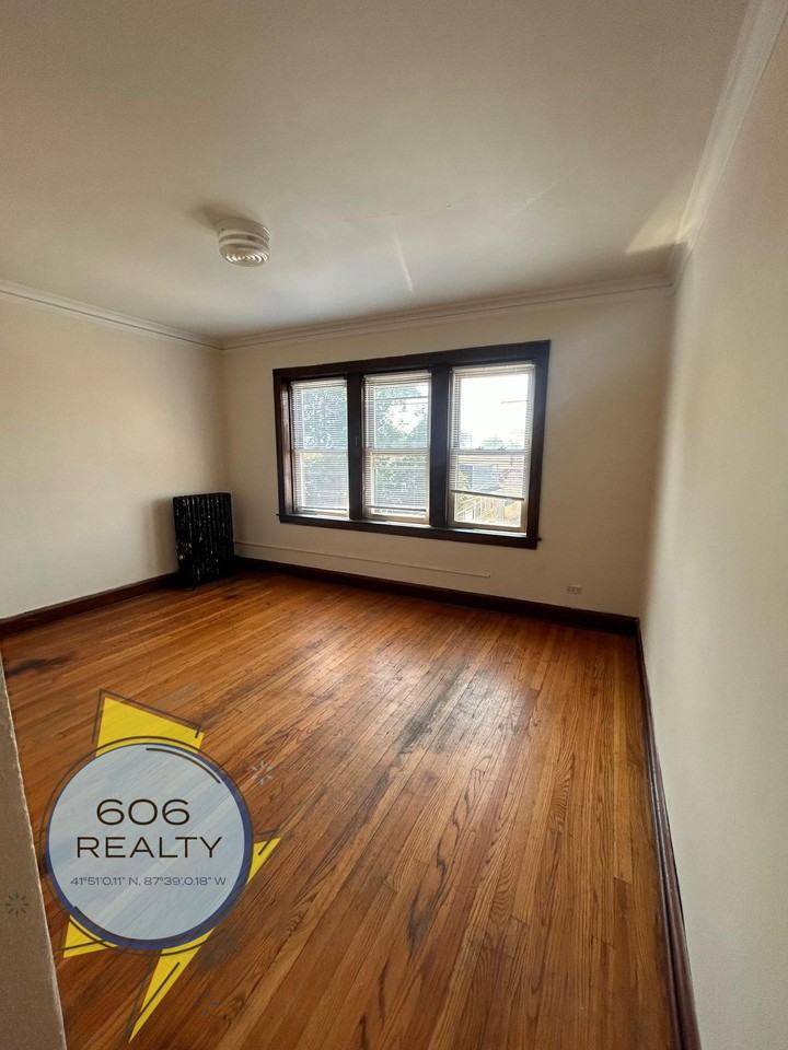 Belmont Cragin Apts Available! - Photo 3 of 10