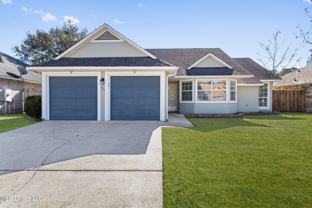 987 Bluff Rdg - Photo 1 of 1