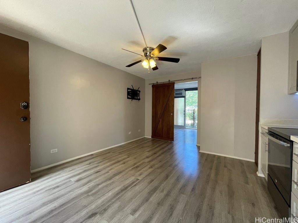 2140 10th Ave #205 - Photo 2 of 12