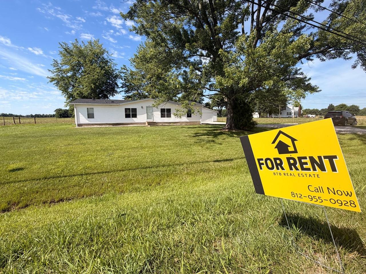 1405 Highway 150 Ne - Photo 3 of 50