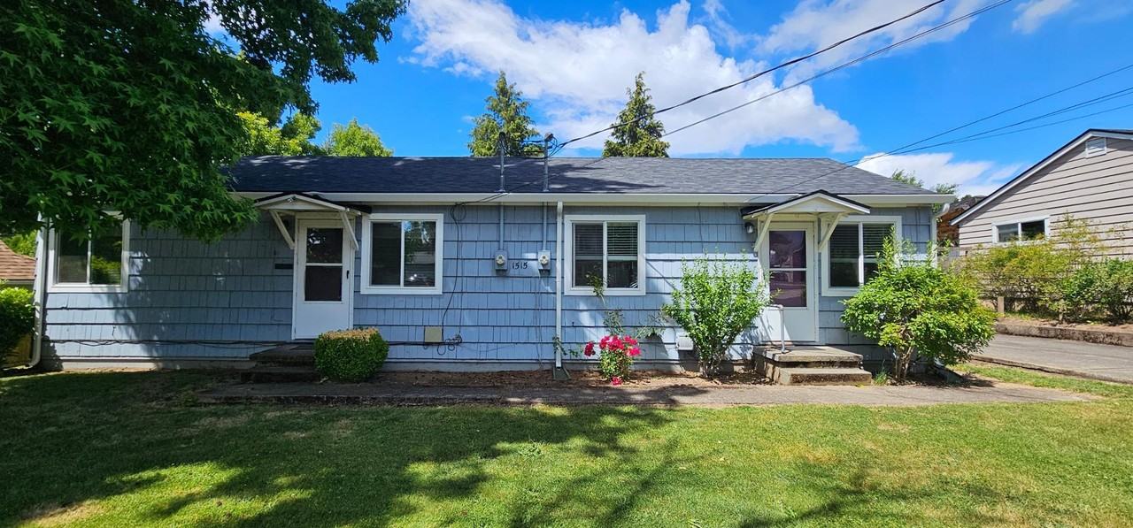 1515 23rd Ave - Photo 2 of 15