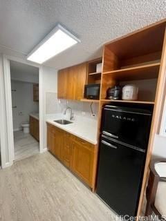 440 Lewers St #403 - Photo 4 of 12