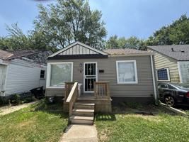 featured image of 15058 Park Grove St