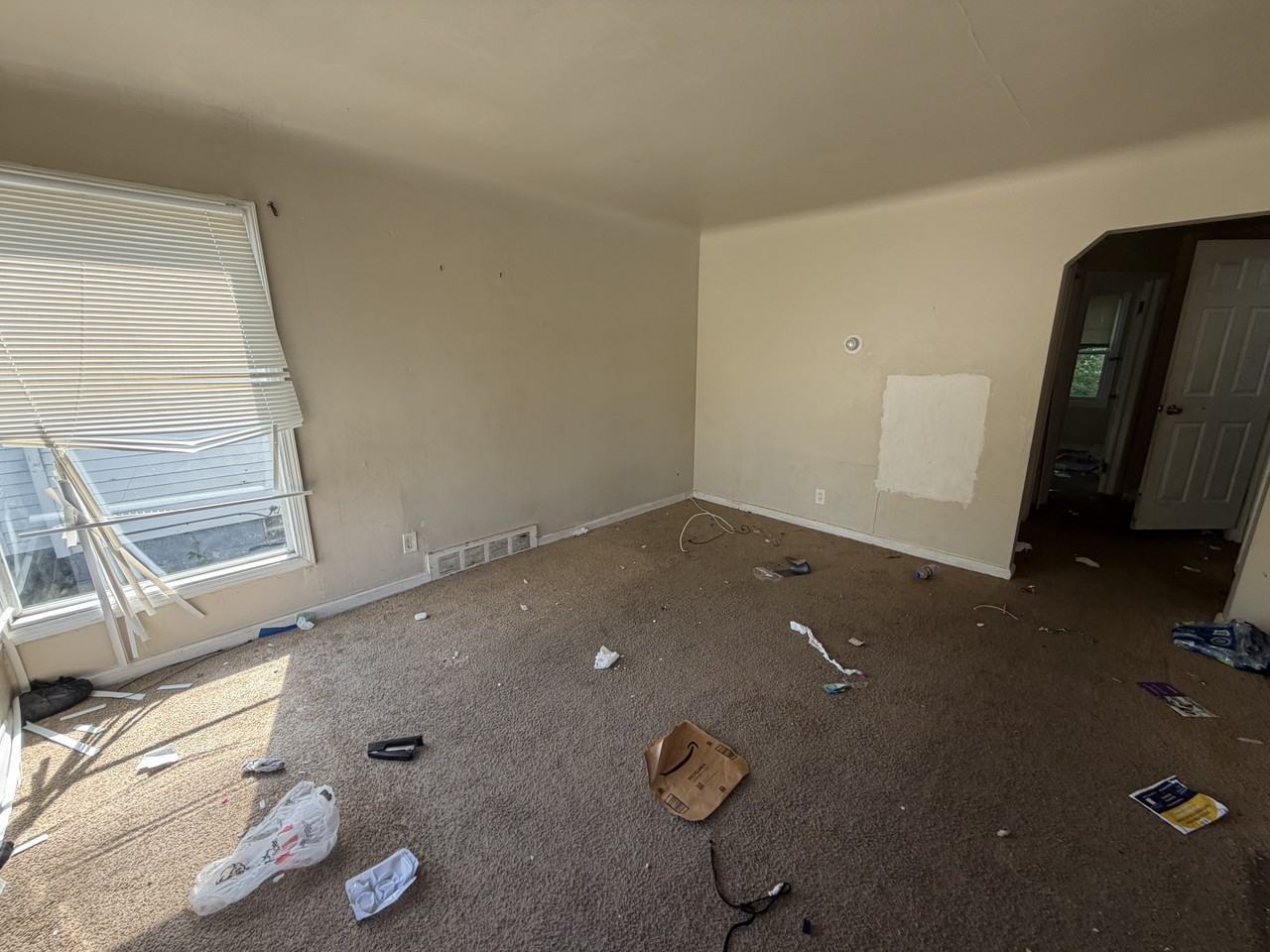 15058 Park Grove St - Photo 5 of 6