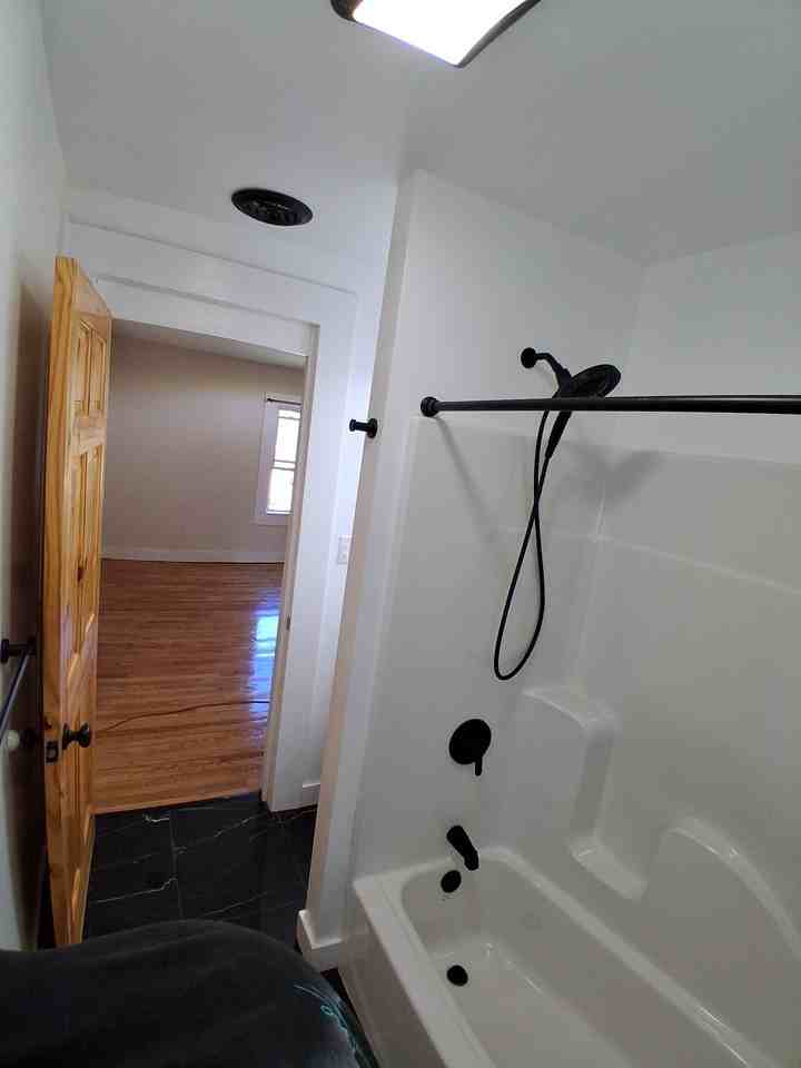 4 115th St #2R - Photo 6 of 12