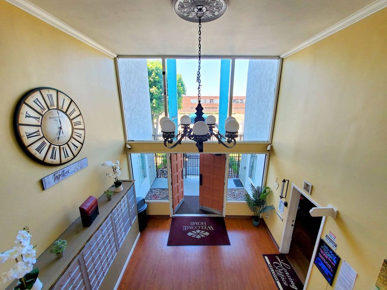 Villa Mesa Apartments - Photo 6 of 15