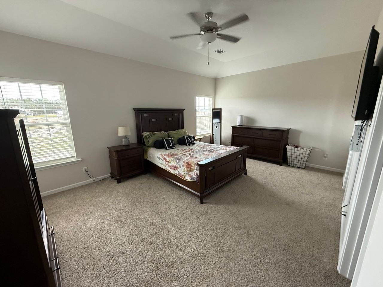 157 Deerfield Dr Ne - Photo 4 of 12