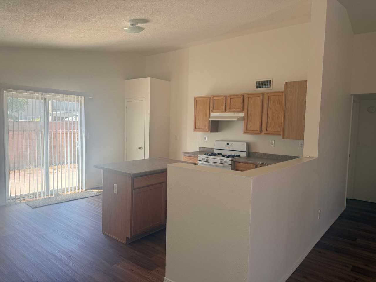 3716 Rancher Loop Ne - Photo 3 of 18