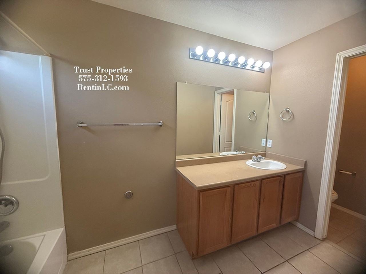 5004 Troybrook Rd - Photo 3 of 9