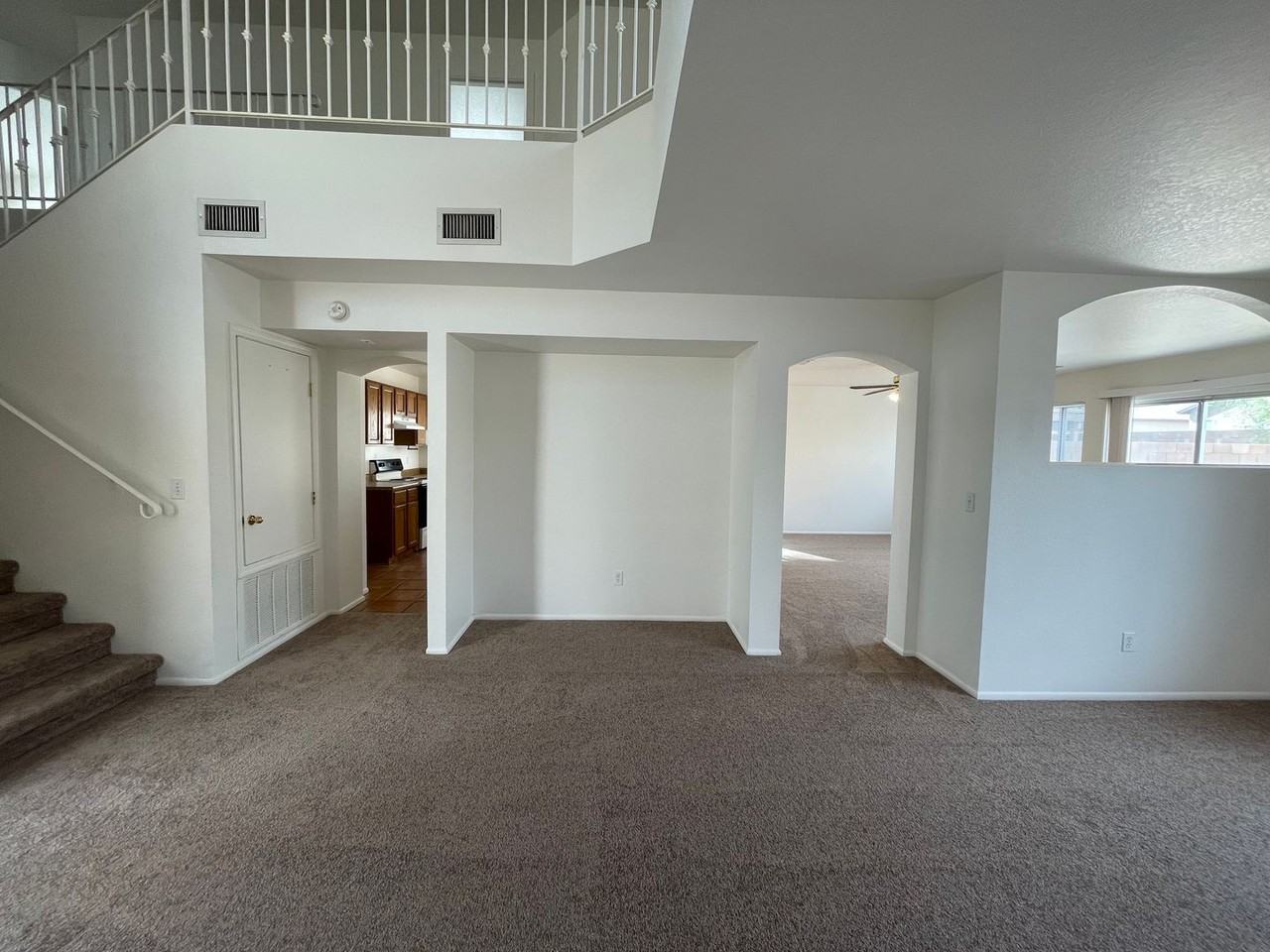 9195 E Ironbark St - Photo 5 of 29