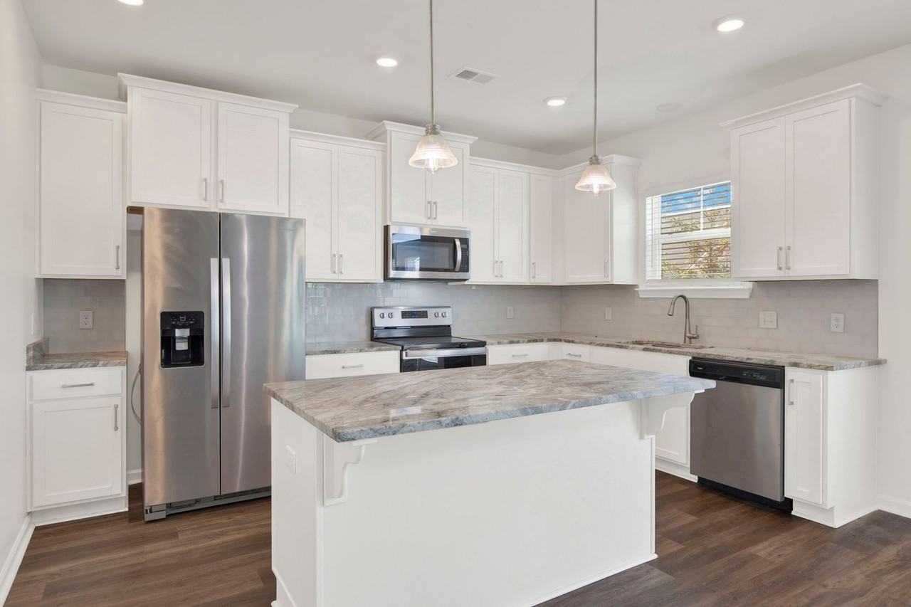 26 Allston Ln - Photo 6 of 31