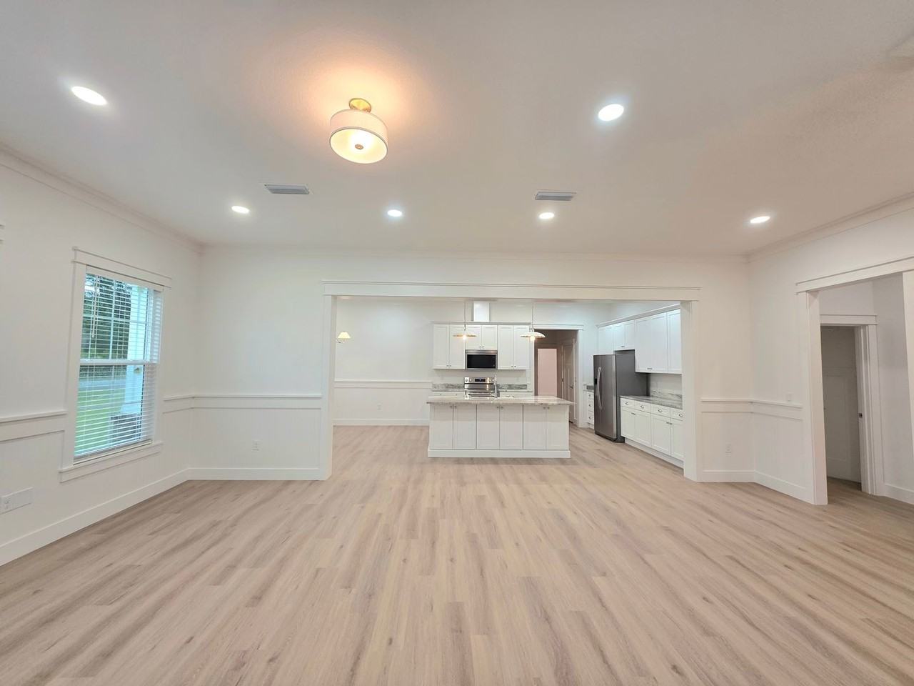 3299 Bernath Dr - Photo 5 of 24