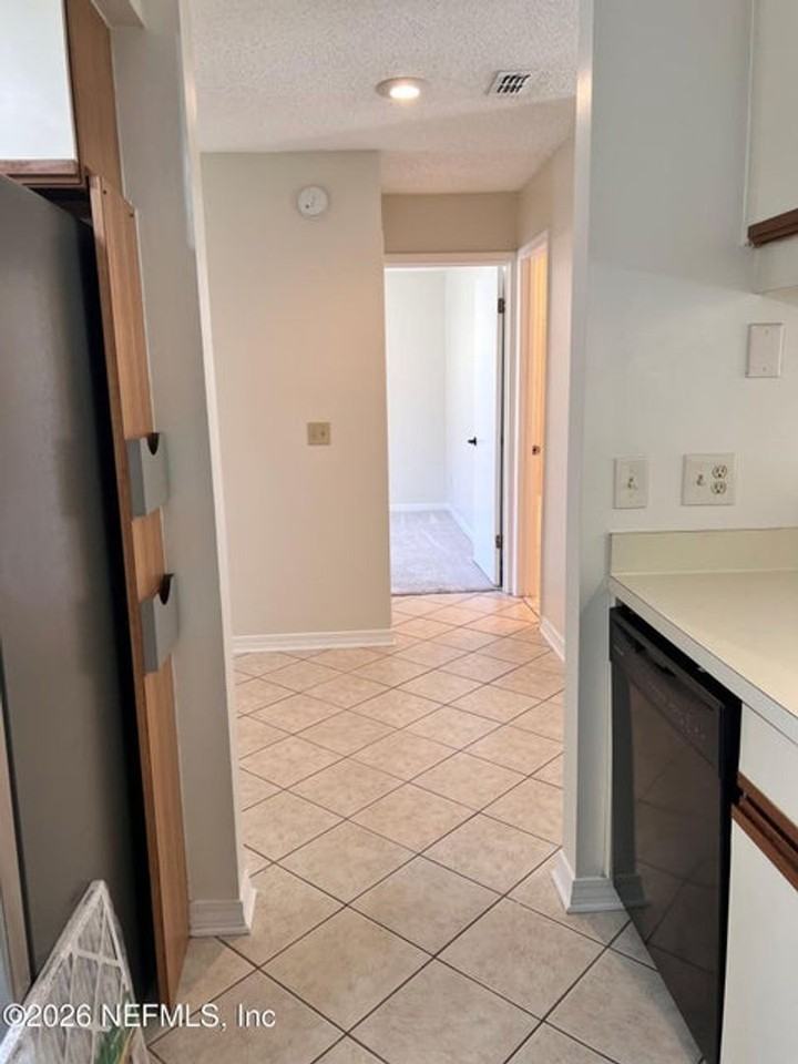 4112 Hanging Moss Ct - Photo 5 of 28