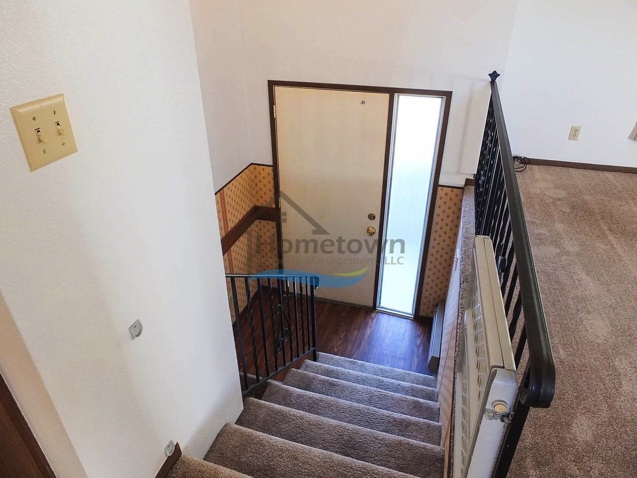 4424 Redding Rd - Photo 3 of 35