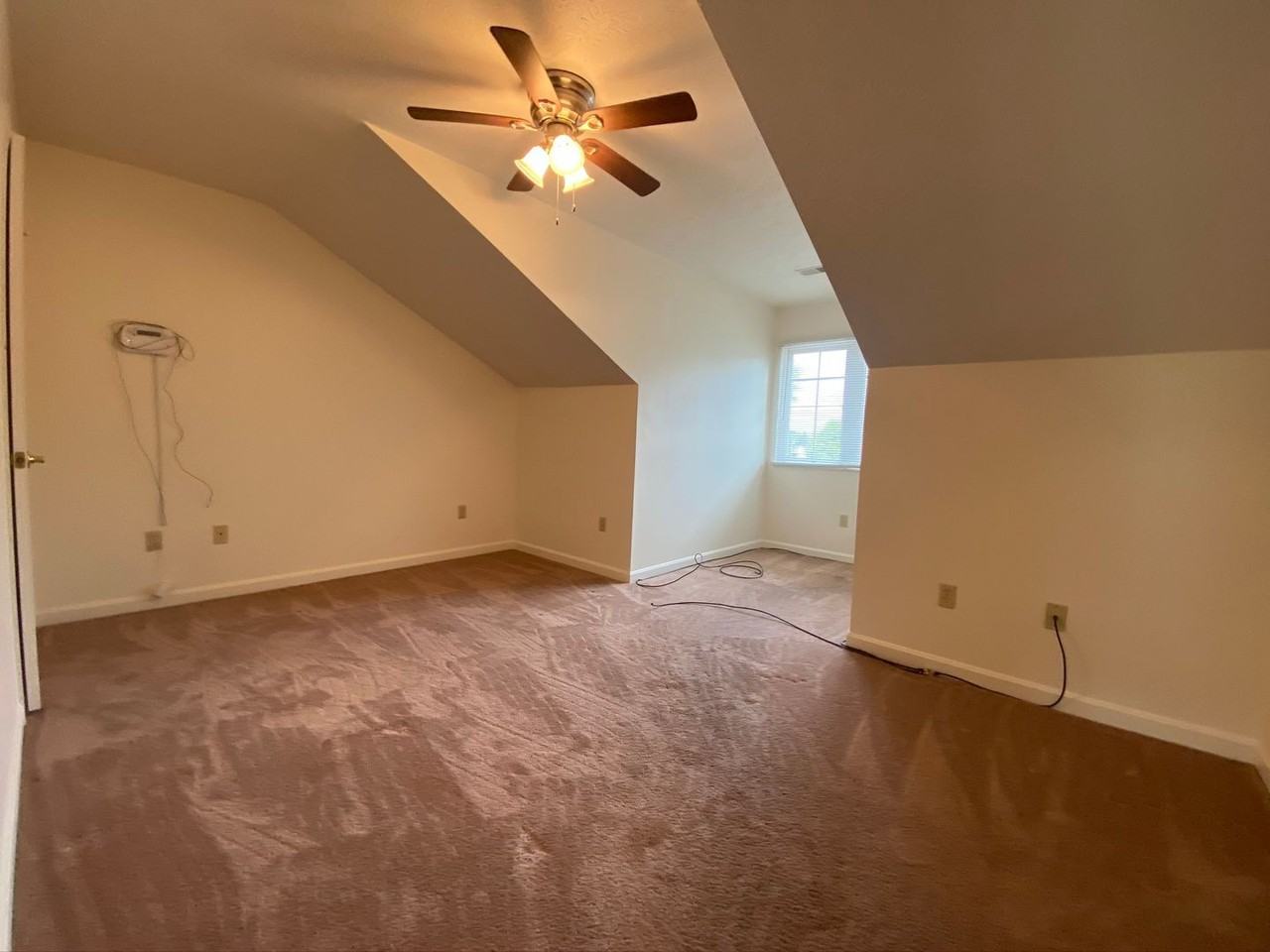 106 Amber Ln - Photo 3 of 33