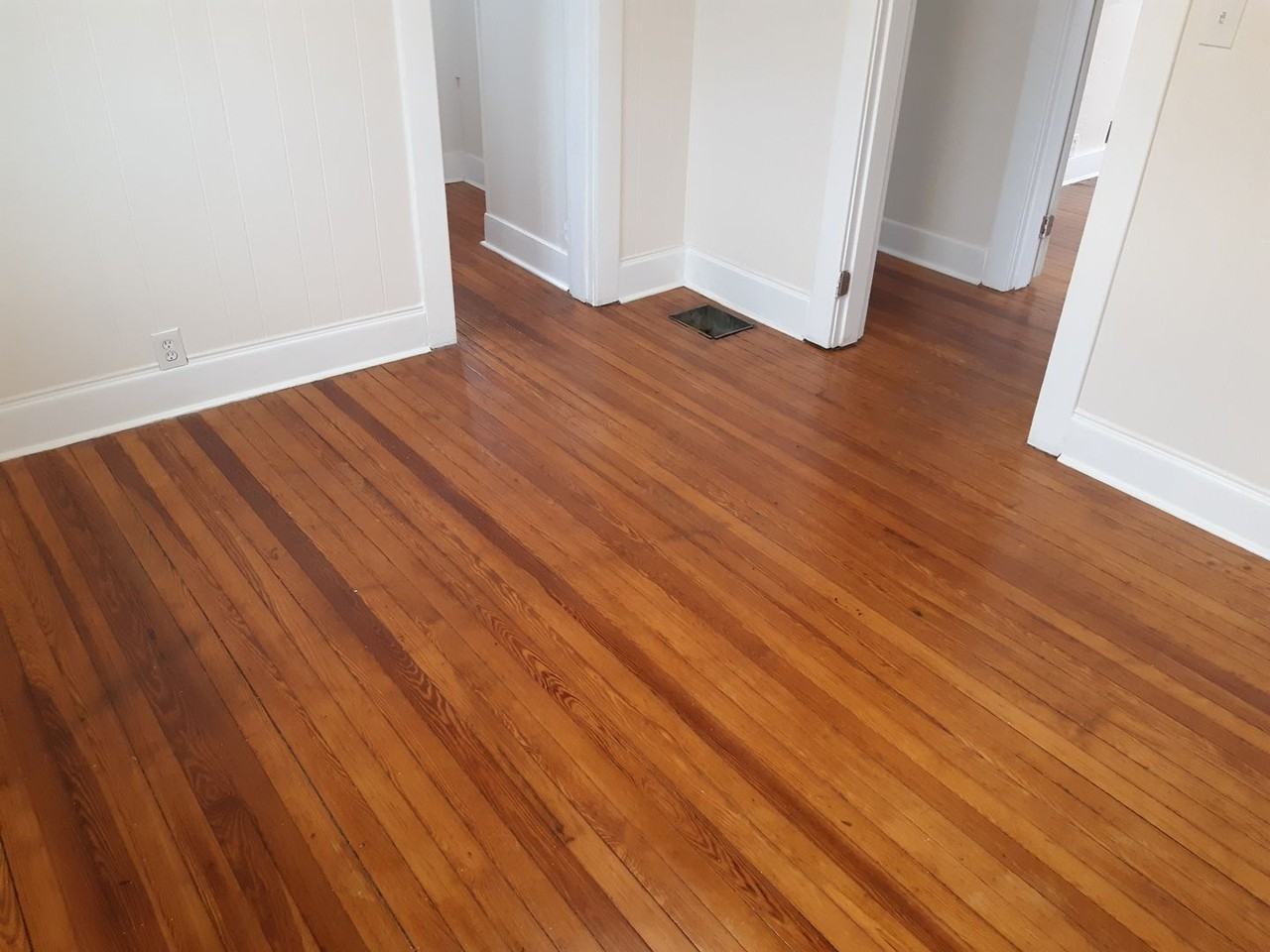 116 Redwood Ave - Photo 3 of 18