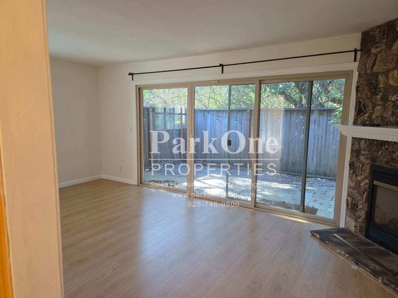 1817 Holland Dr - Photo 5 of 17