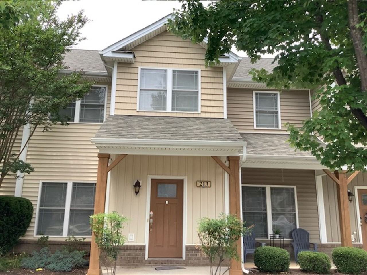 213 Portico St - Photo 4 of 4