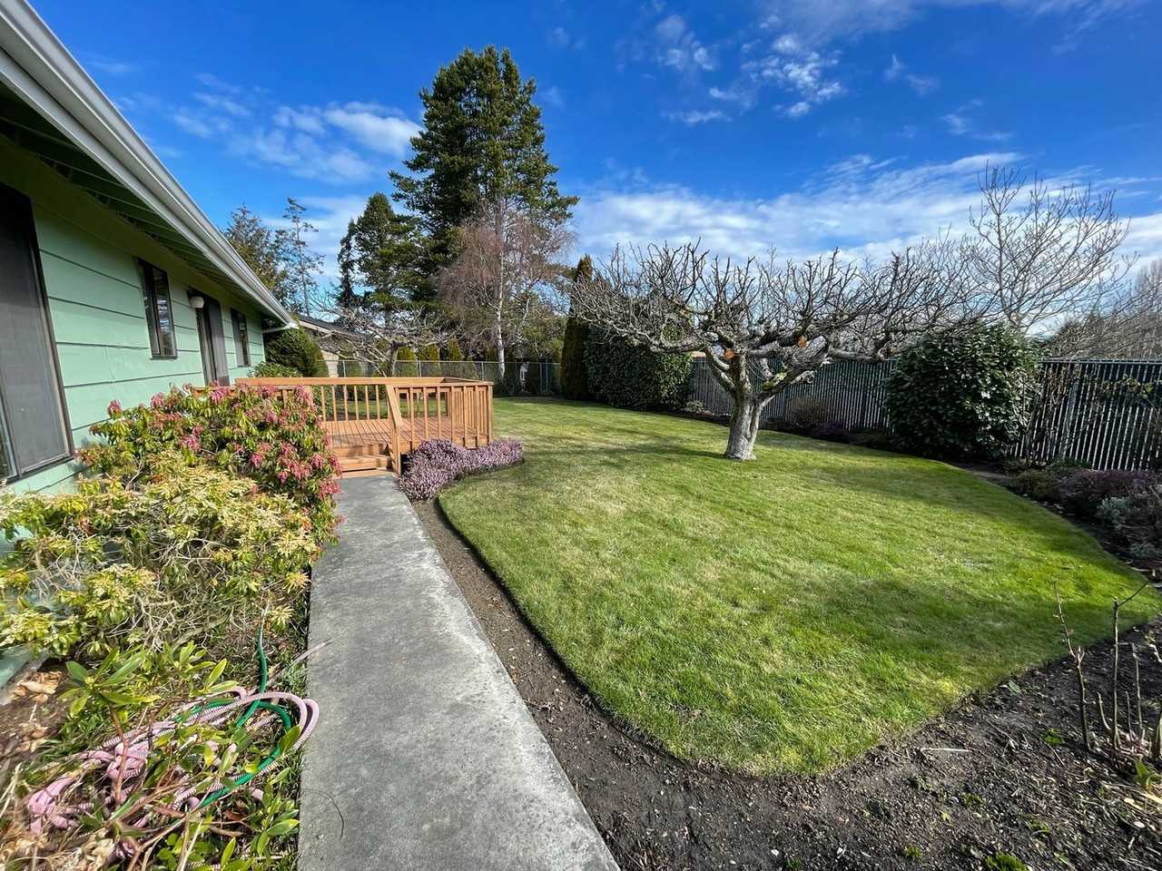 3801 37th Dr - Photo 2 of 19