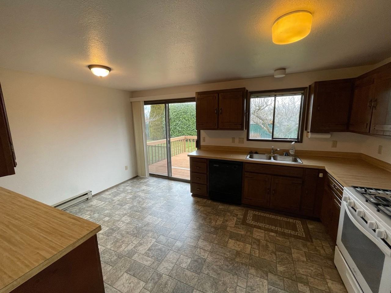 3801 37th Dr - Photo 5 of 19