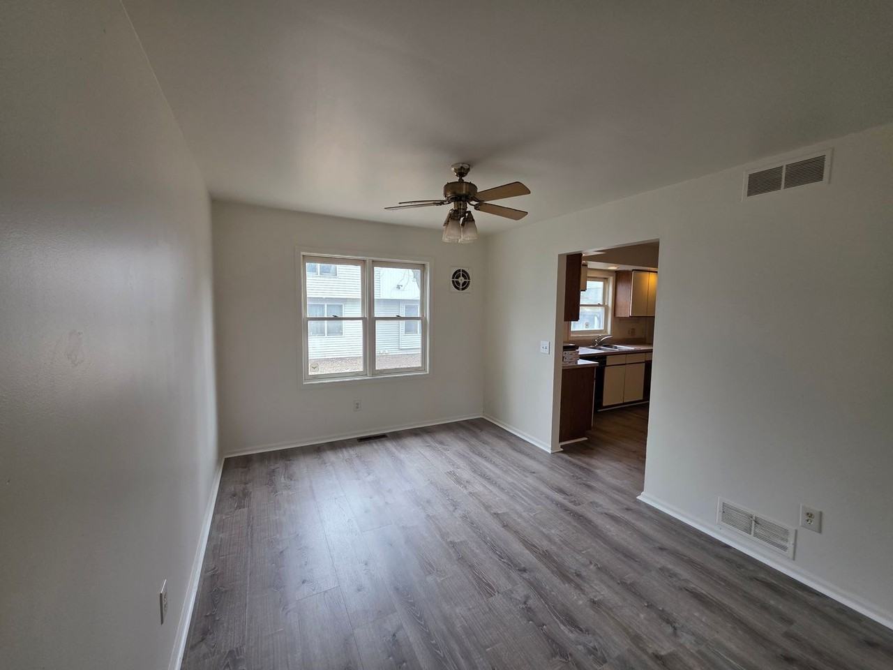 165 Atkinson St #7 - Photo 4 of 6