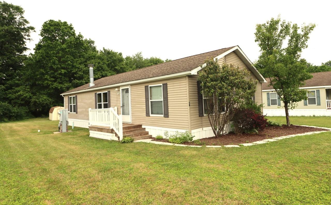 14 Meadowview Dr - Photo 3 of 45