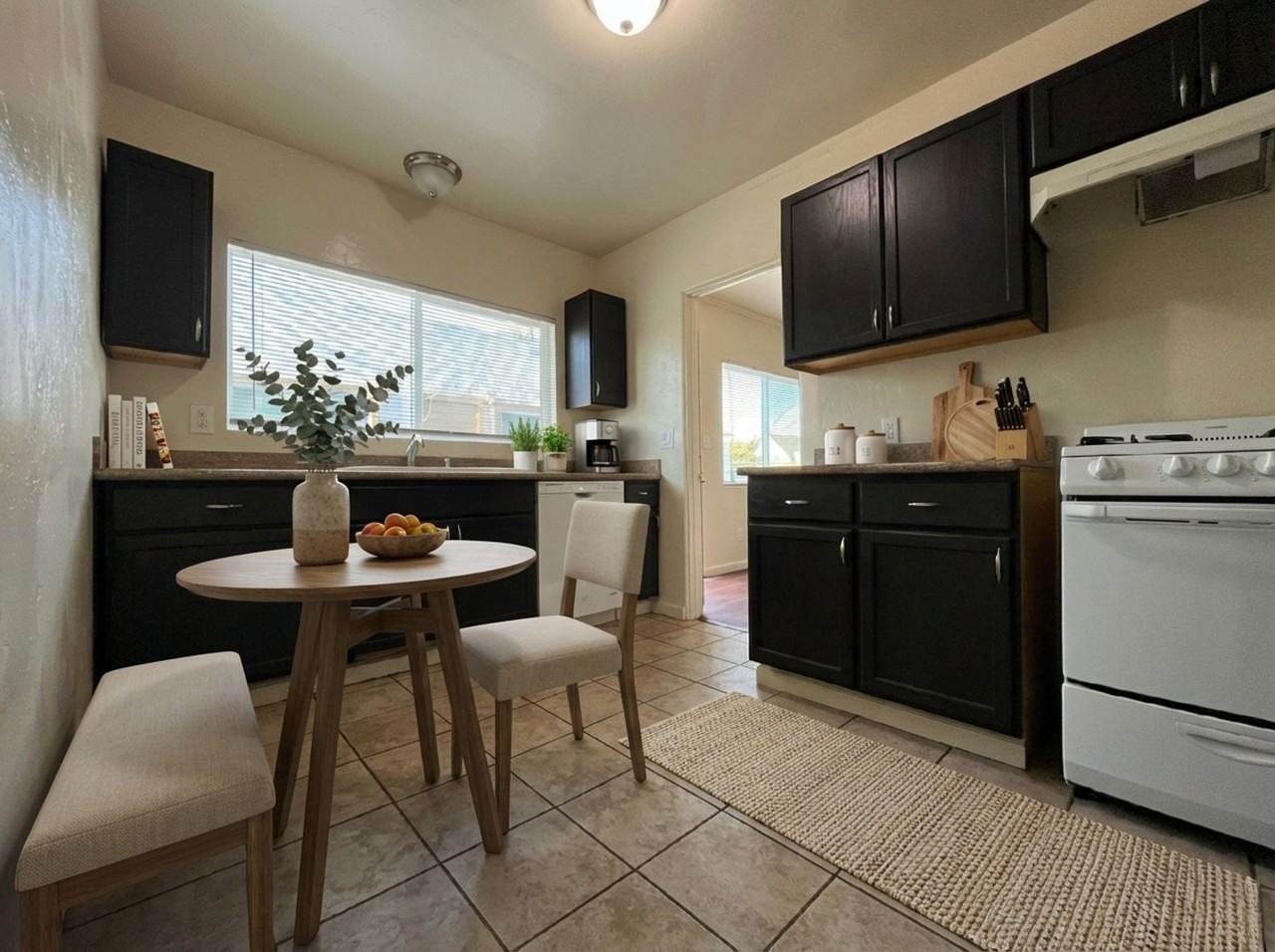 236 Locust Street - Photo 3 of 4