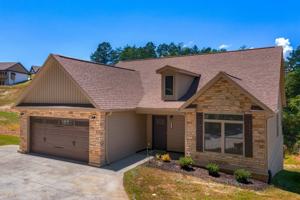 featured image of 1811 Lakewood Dr