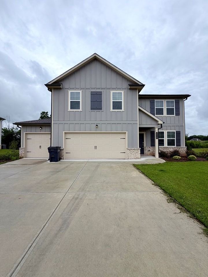 216 Old Hollow Way - Photo 2 of 37