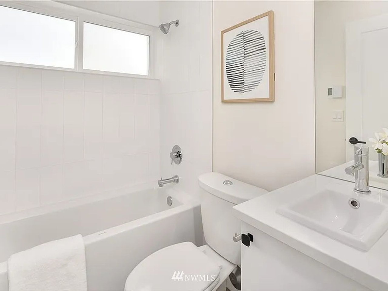 2032 15th Ave S - Photo 5 of 26