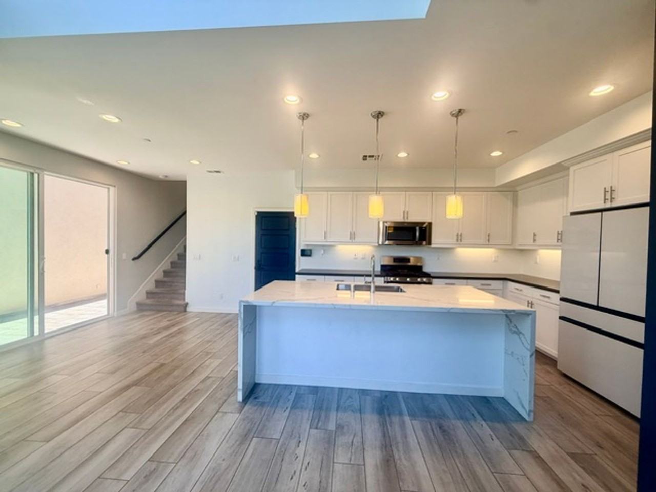 2344 Element Way - Photo 3 of 29