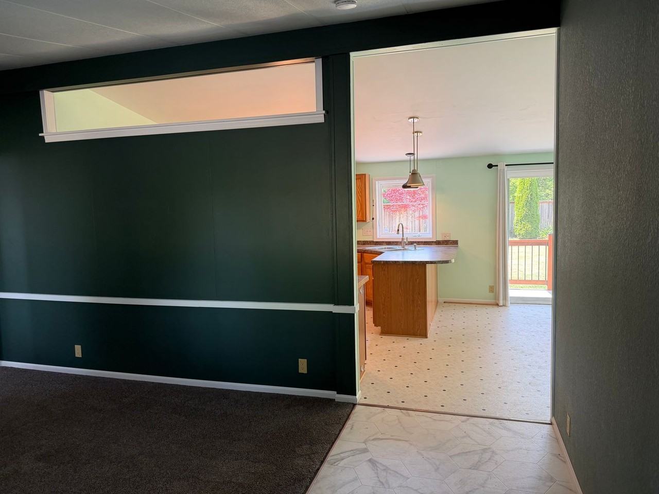 192 Deadmond Ferry Rd - Photo 4 of 44