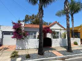 featured image of 4270 Maryland St