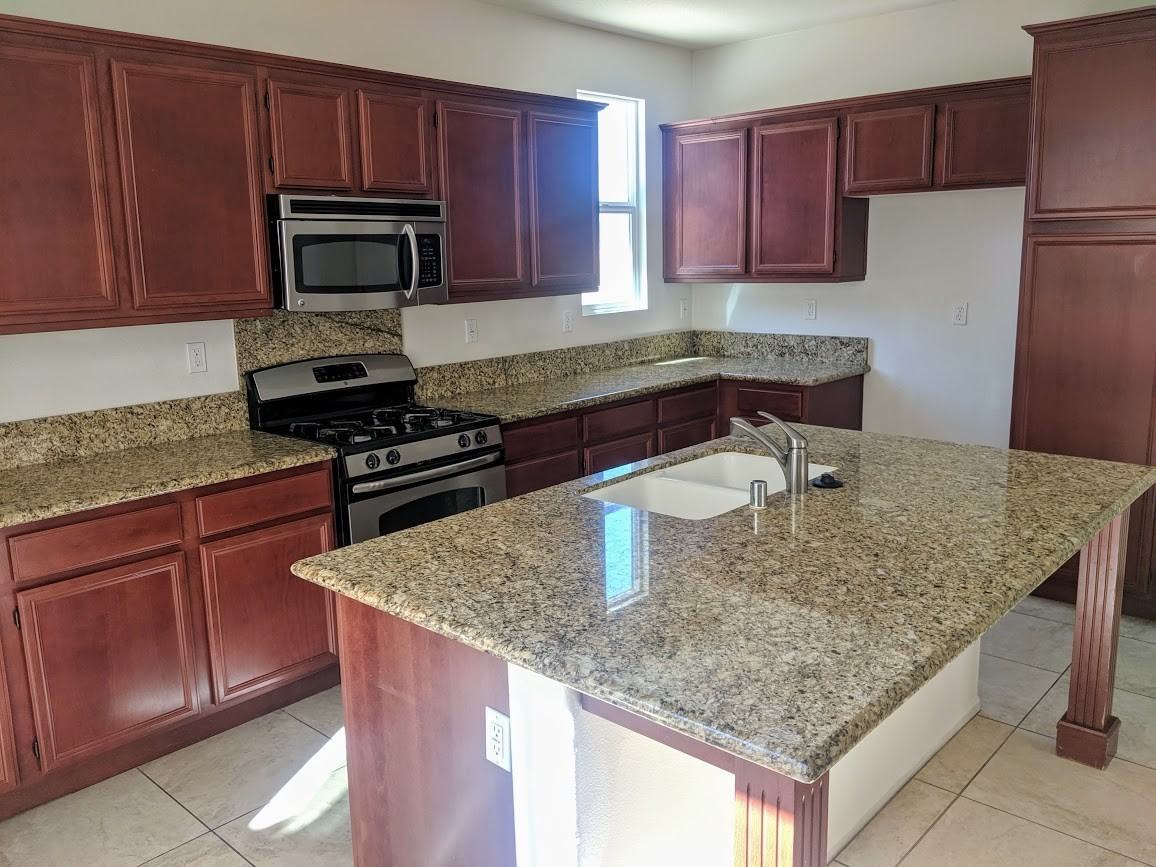 31842 Domenoe Way - Photo 5 of 15
