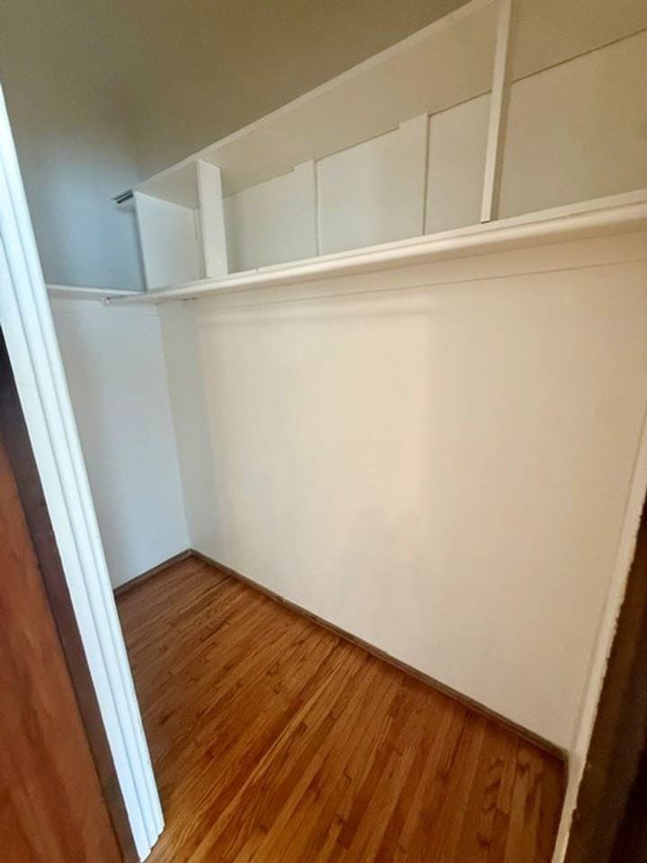 1844 E 5th St. #3 - Photo 7 of 10