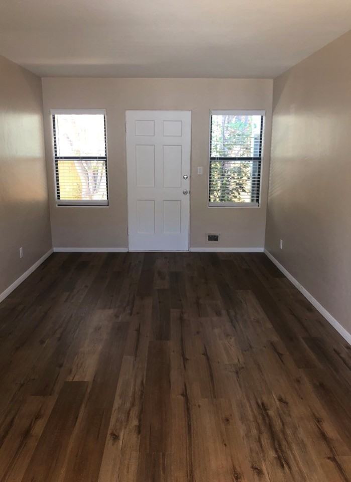 1043 Diamond St - Photo 2 of 13