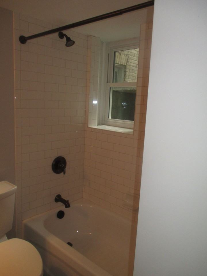 Townhome for rent in Upper Fells Point (Butcher's Hill) - Photo 2 of 10
