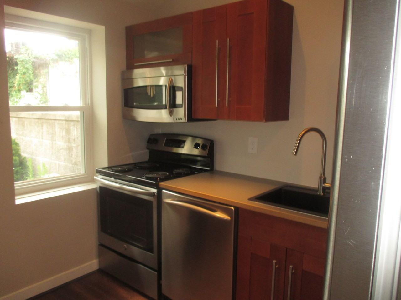 Townhome for rent in Upper Fells Point (Butcher's Hill) - Photo 5 of 10