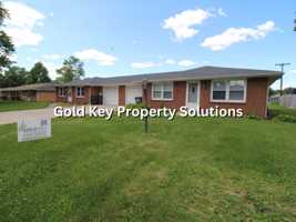 featured image of 812 Mellen Dr