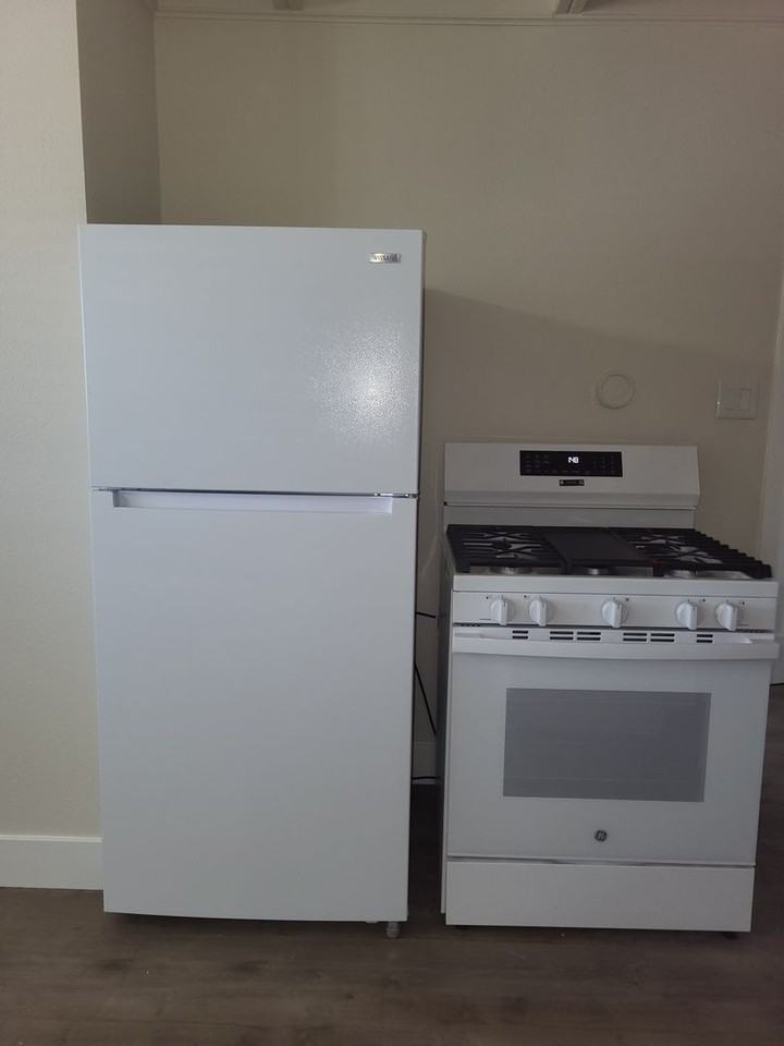 300 Utah St - Photo 6 of 11