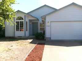 featured image of 1431 Sw Birdie Dr
