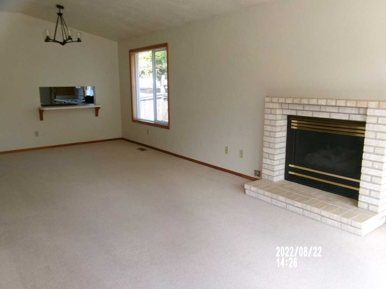 1431 Sw Birdie Dr - Photo 5 of 19