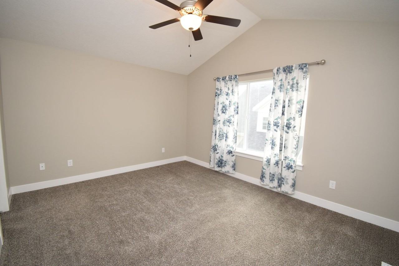 9242 S Rose Cottage Way - Photo 7 of 20