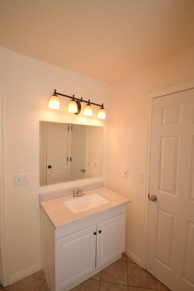 5421 W Branbury Ct - Photo 7 of 20