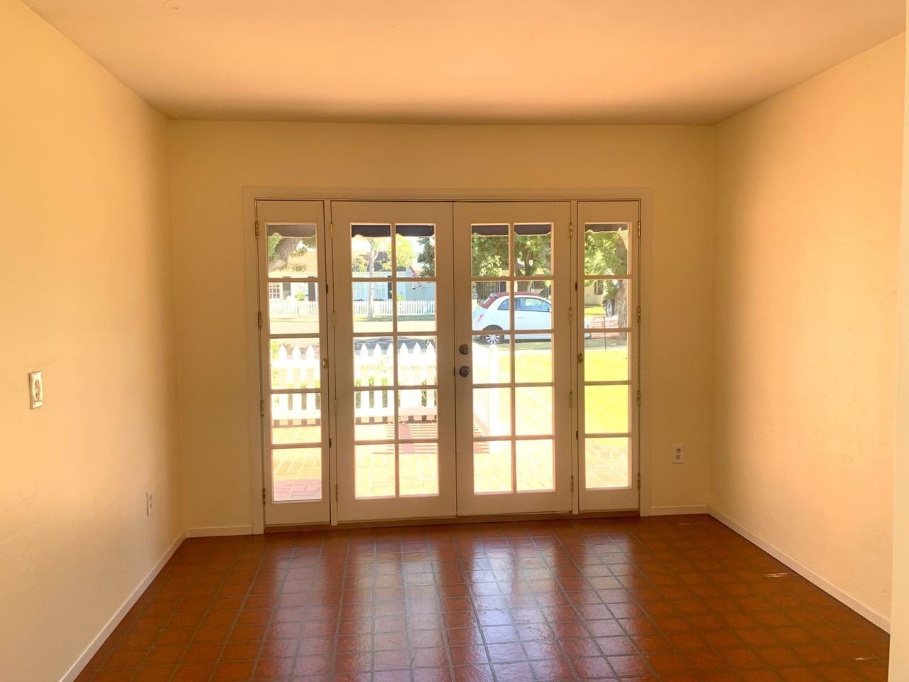 140 G Ave - Photo 3 of 40